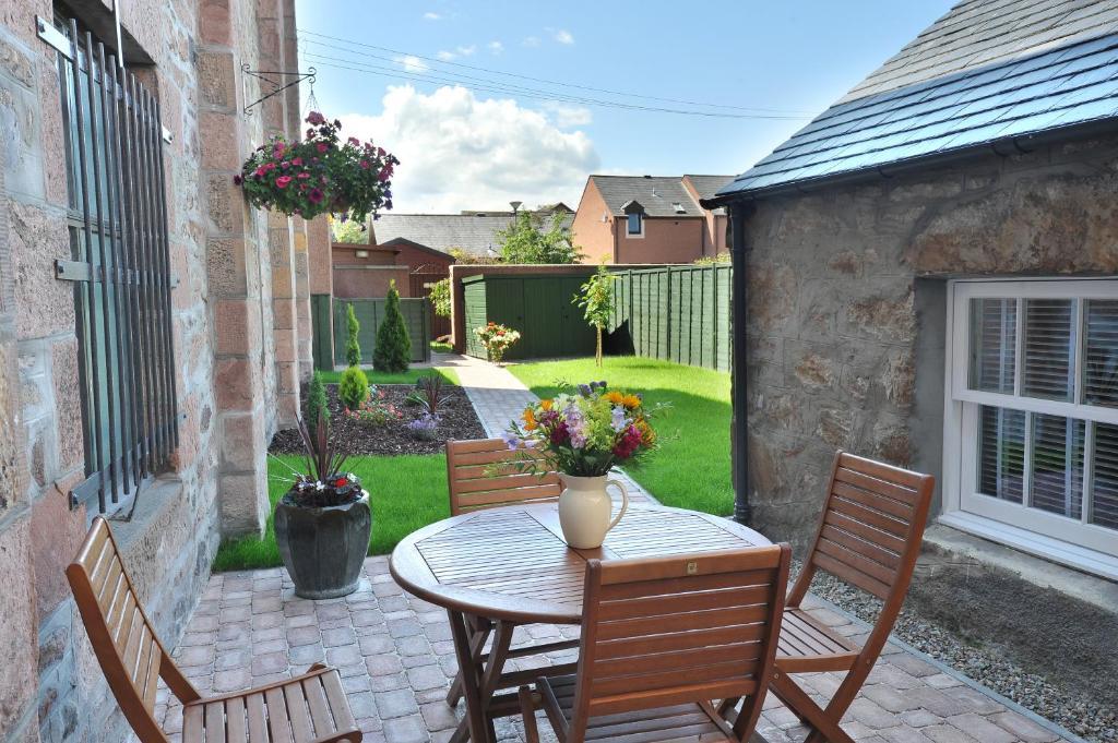 No. 41 Town House Villa Inverness Rum bild